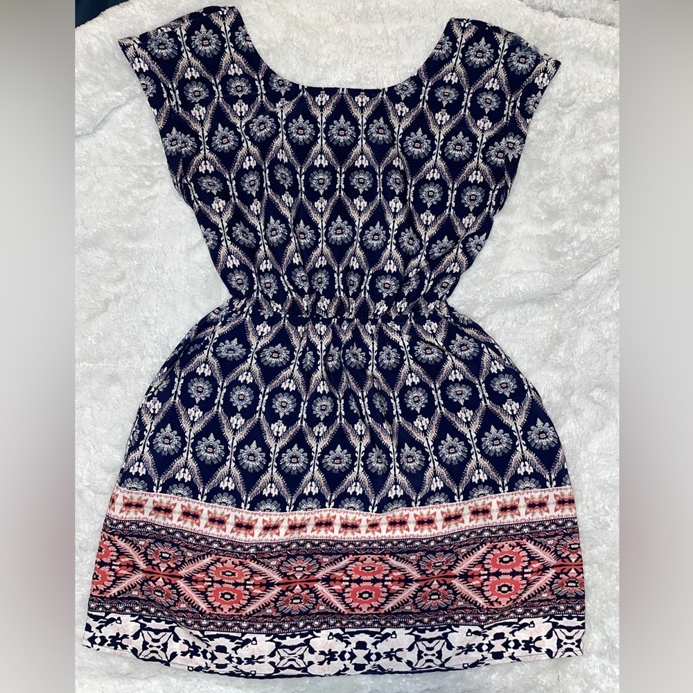 Hippie Rose Shortsleeve Midi Dress With Pockets